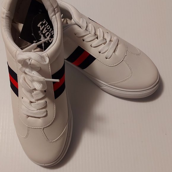 White sneakers - Picture 4 of 5